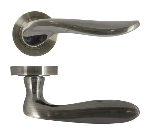 Blasket Handles - Antique Brass